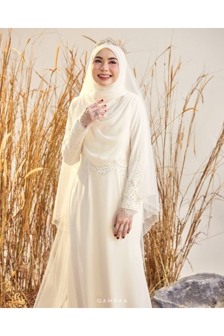LAVIERA DRESS OFFWHITE
